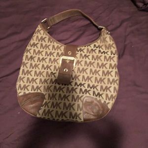 Michael kors shoulder bag